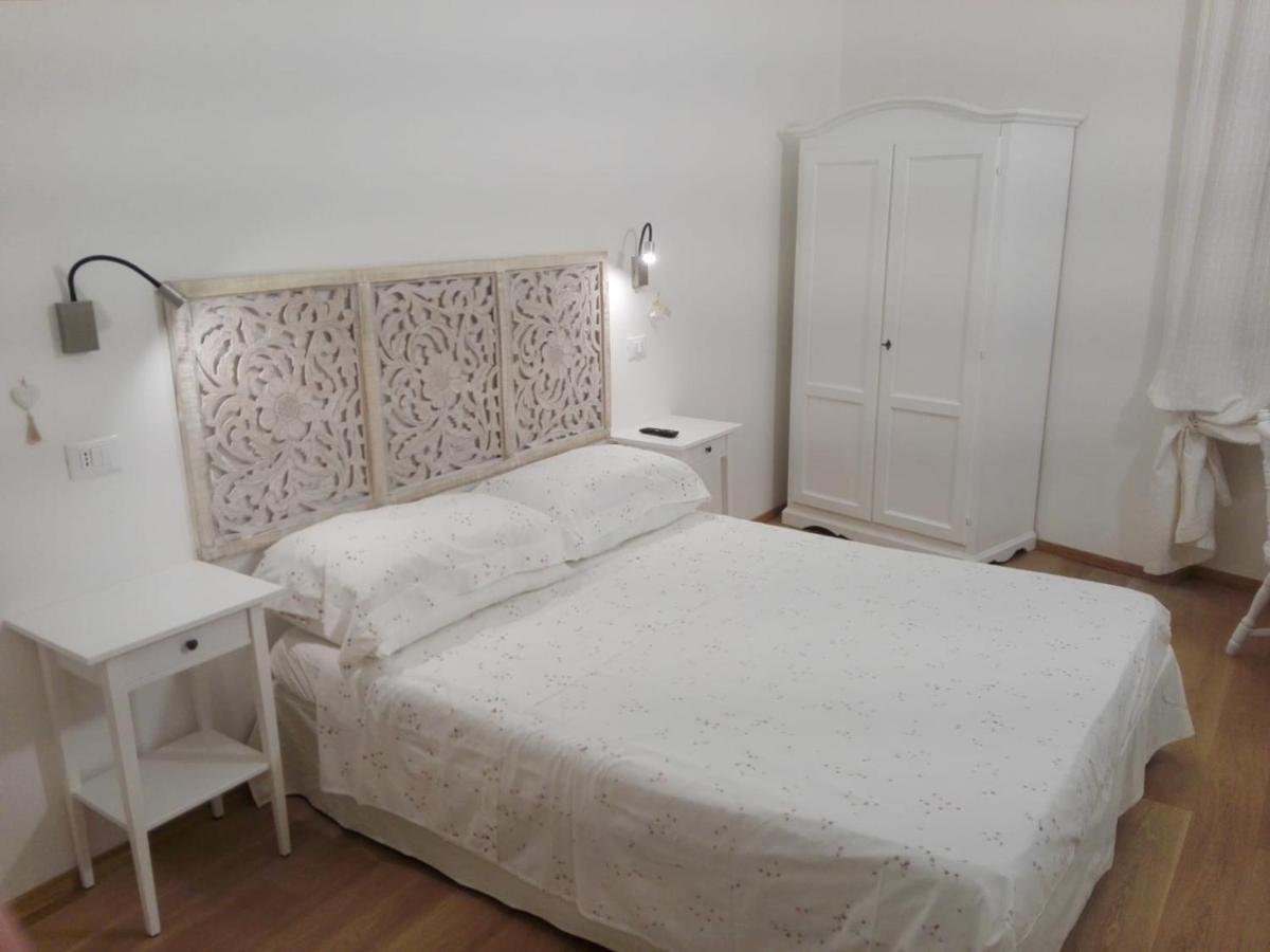 Bed And Breakfast San Saturnino Кальяри Экстерьер фото