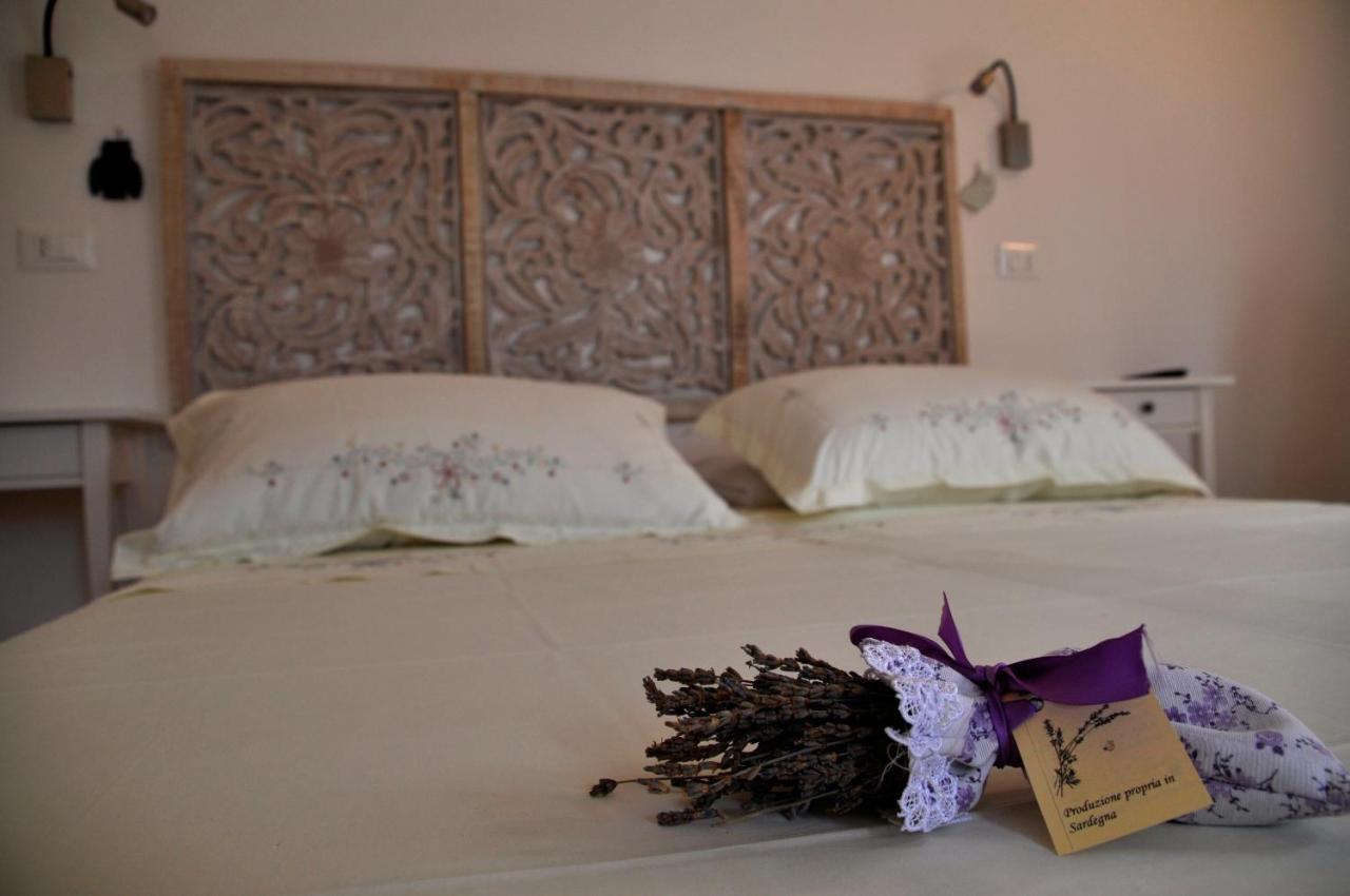 Bed And Breakfast San Saturnino Кальяри Экстерьер фото